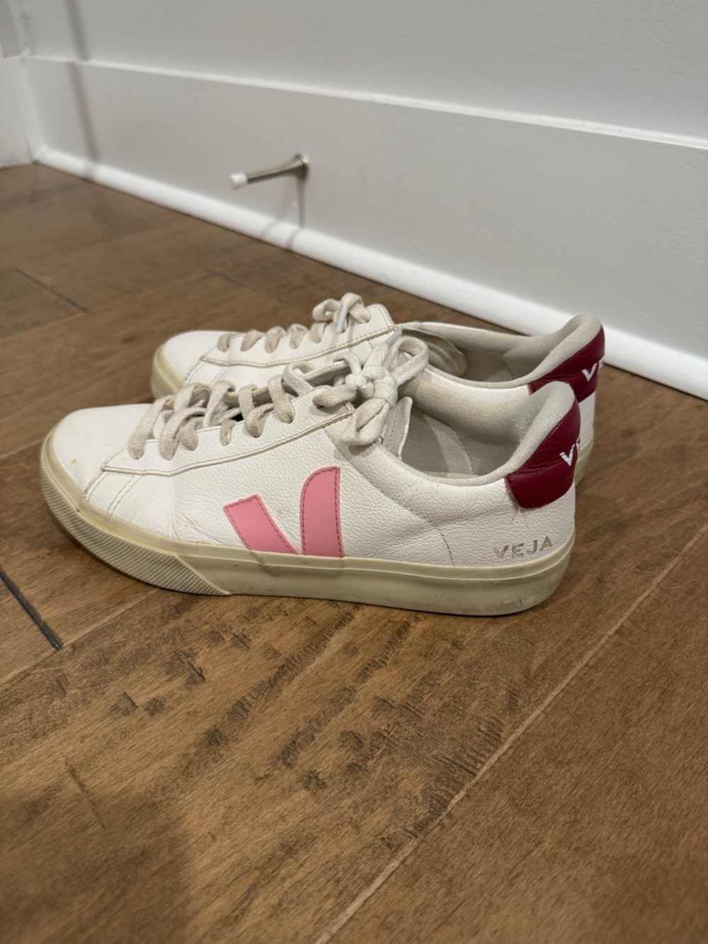 Vejas Campo Leather Sneakers Pink and Red - Picture 4 of 9